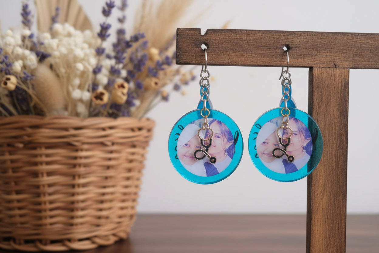 📸 Personalized Photo Resin Keychain – Custom Memory Keepsake